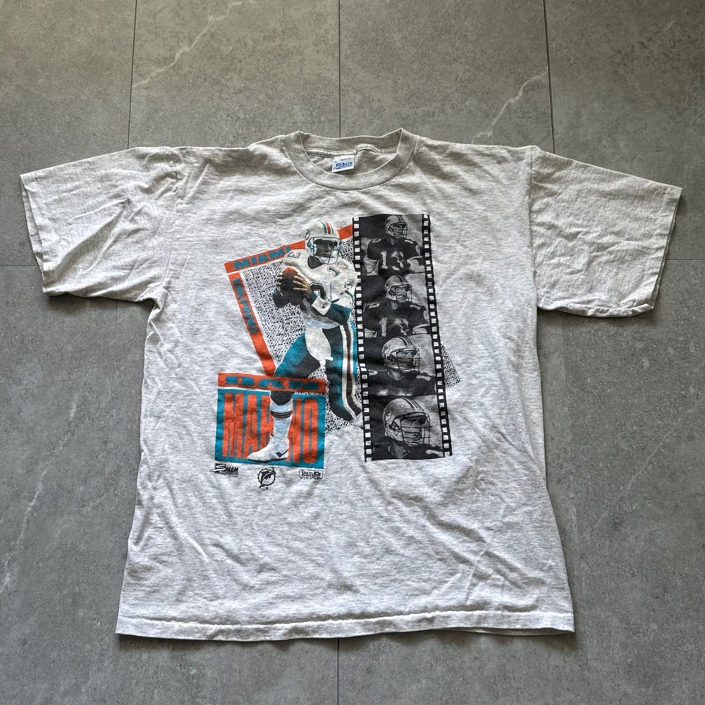 Vintage 1991 Dan Marino Miami Dolphins Salem Sportswear T-Shirt Medium